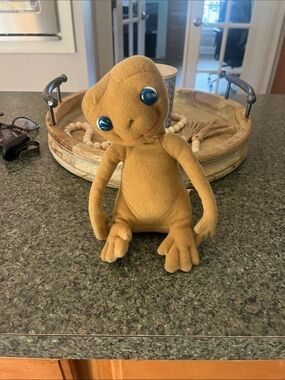 Vintage 1982 ET plush